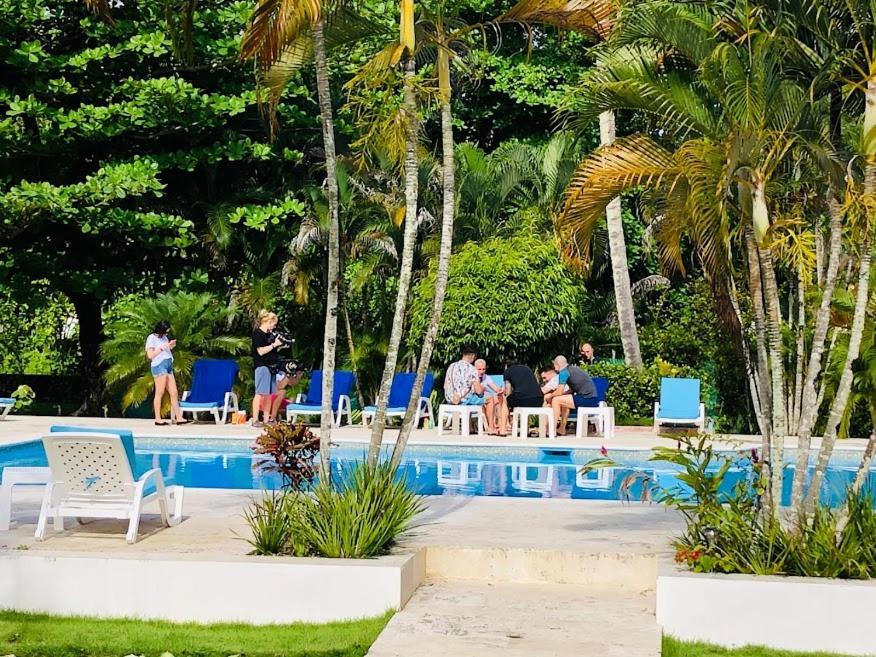 Hotel Bahia Punta Bonita Лас Теренас Екстериор снимка