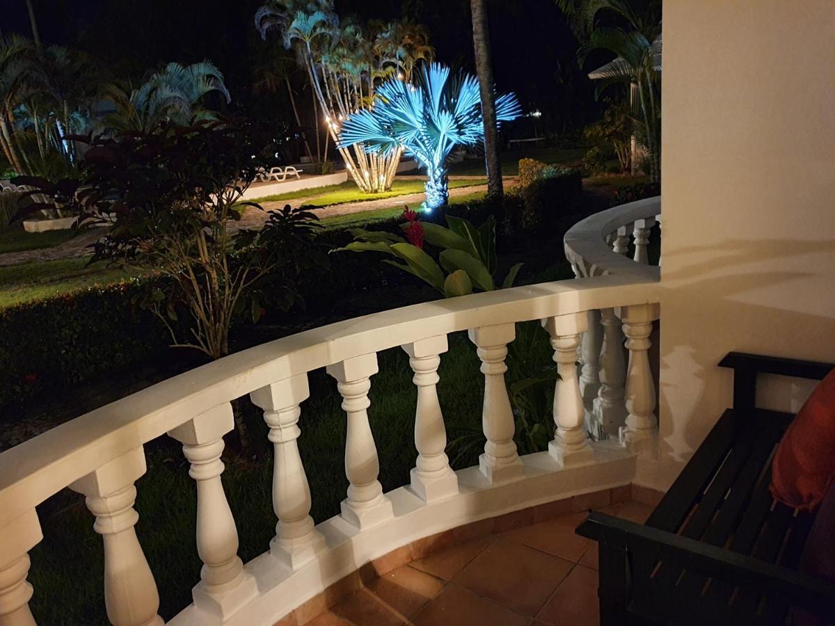 Hotel Bahia Punta Bonita Лас Теренас Екстериор снимка